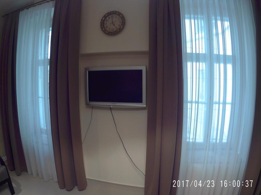 Lucas Apartment - Self Check-In Bratislava Exterior photo